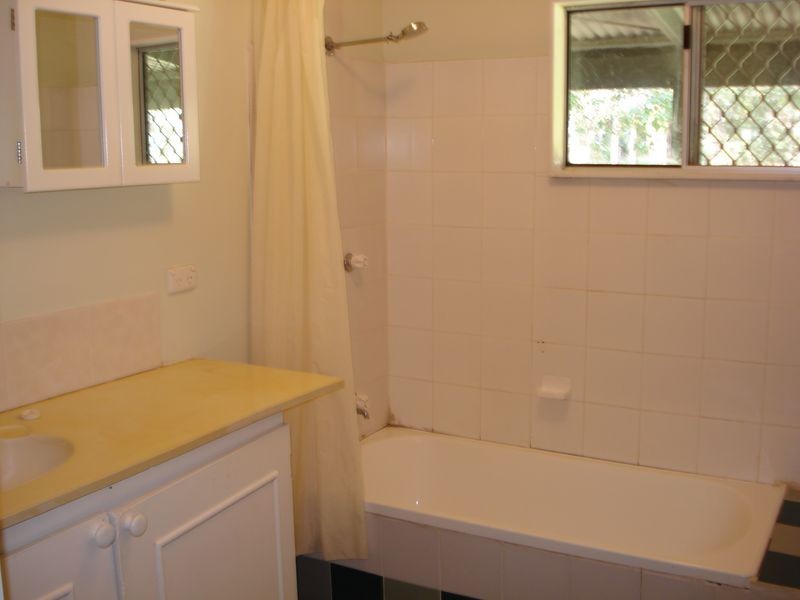 14 Nectar Street, Lamb Island QLD 4184
