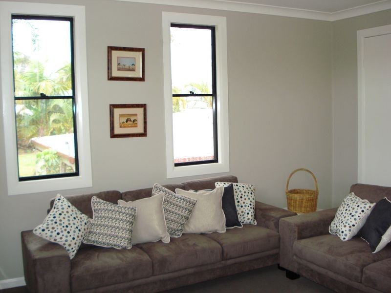 2 June Parade, Lamb Island QLD 4184