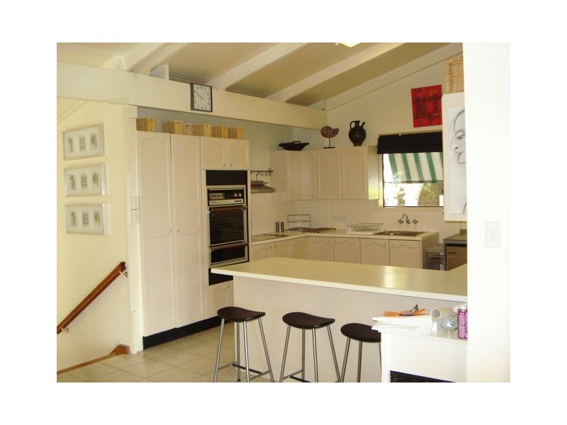 1 Treasure Island Avenue, Karragarra Island QLD 4184