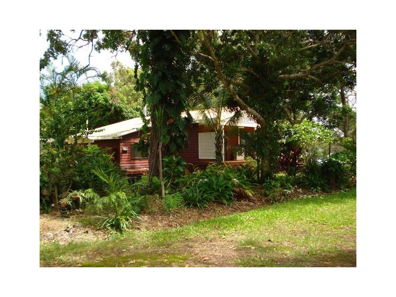 1 Treasure Island Avenue, Karragarra Island QLD 4184
