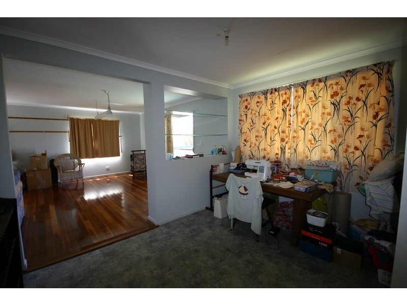 8 Wren Court, Macleay Island QLD 4184