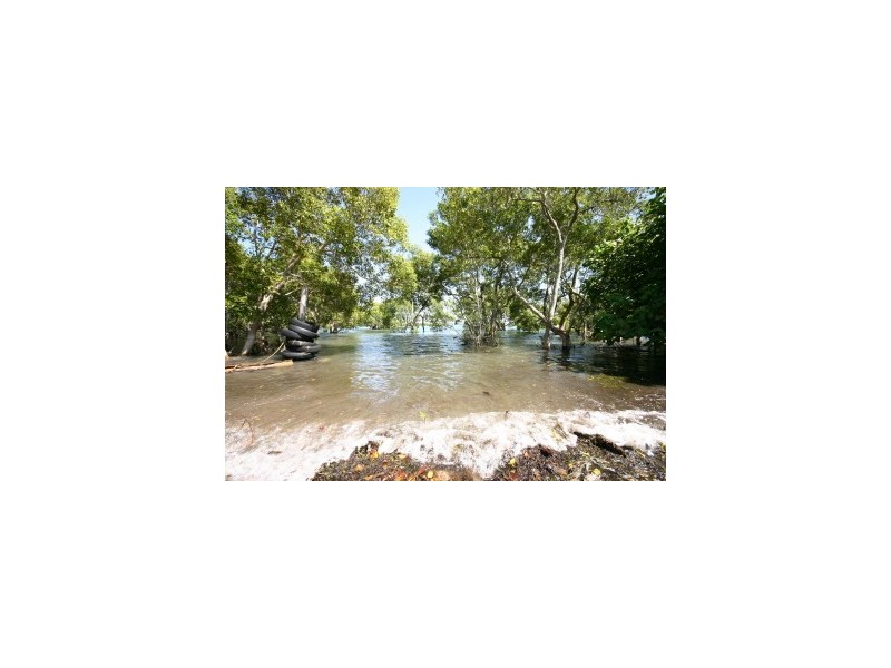 83 Coondooroopa Drive, Macleay Island QLD 4184