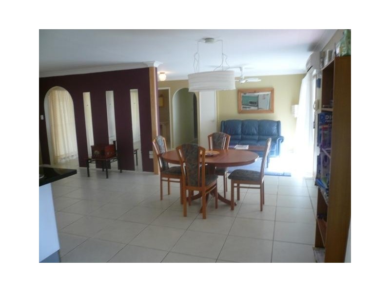 83 Coondooroopa Drive, Macleay Island QLD 4184