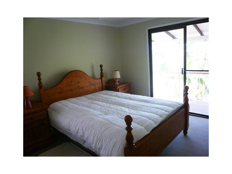 83 Coondooroopa Drive, Macleay Island QLD 4184