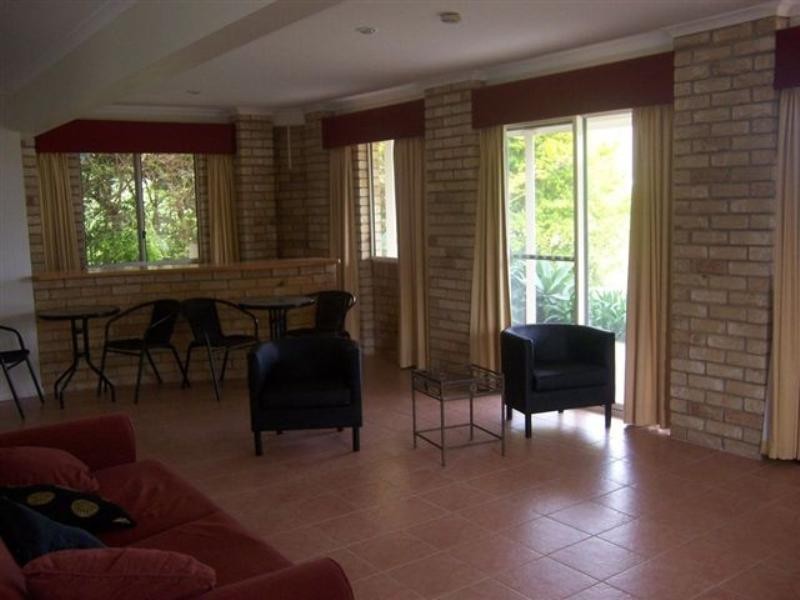 3 Coorong, Macleay Island QLD 4184