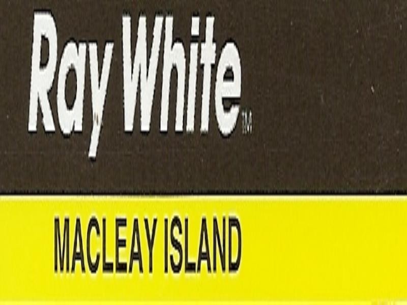 3 Coorong, Macleay Island QLD 4184