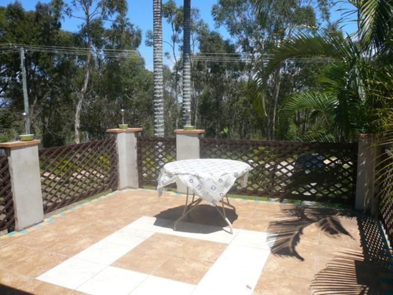 19 Charles Terrace, Macleay Island QLD 4184