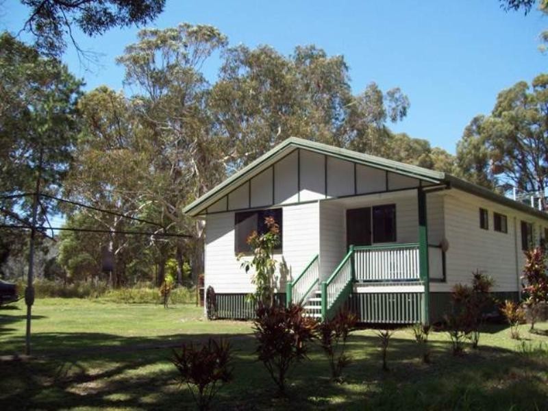 5 Noon-muckle, Macleay Island QLD 4184