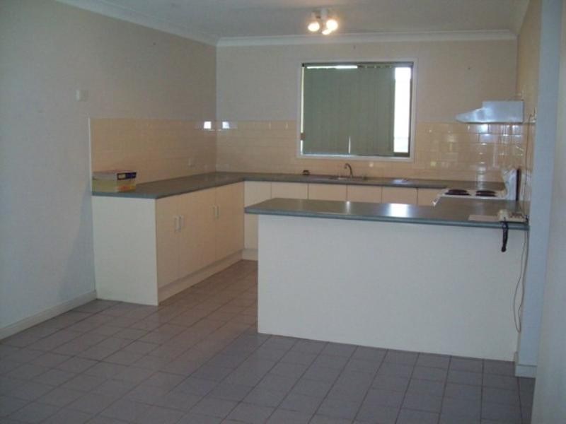 5 Noon-muckle, Macleay Island QLD 4184