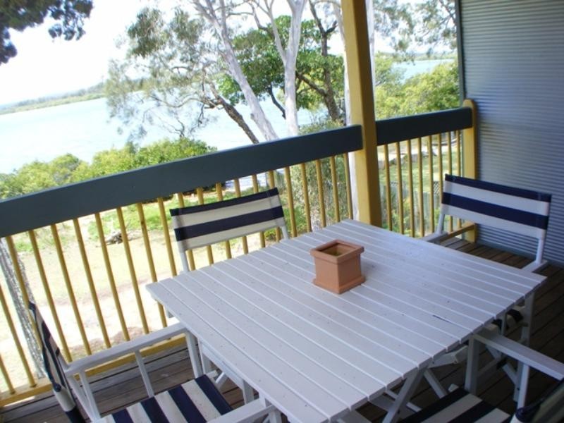 35 Jan Street, Macleay Island QLD 4184