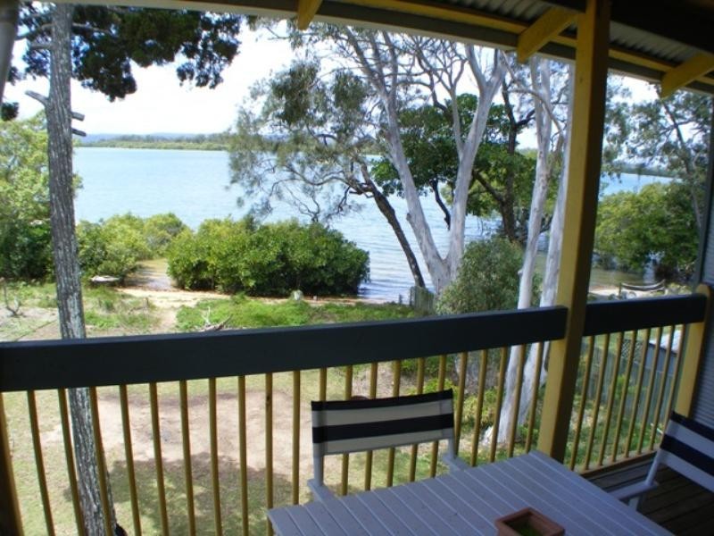 35 Jan Street, Macleay Island QLD 4184