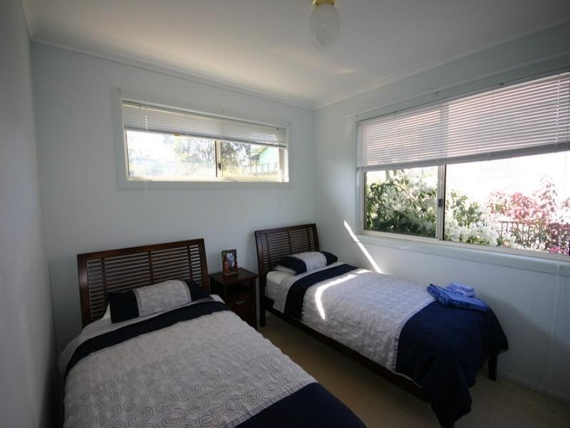 3 Coorong Street, Macleay Island QLD 4184
