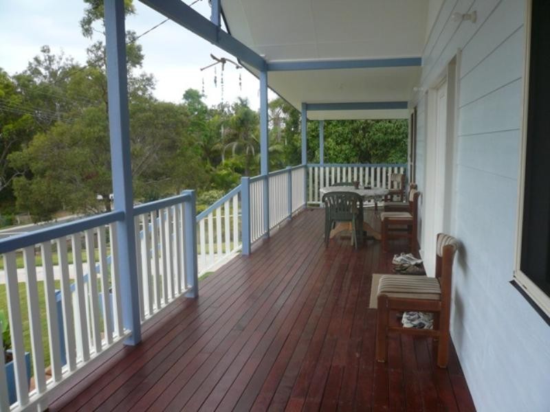 26 francis Road, Macleay Island QLD 4184