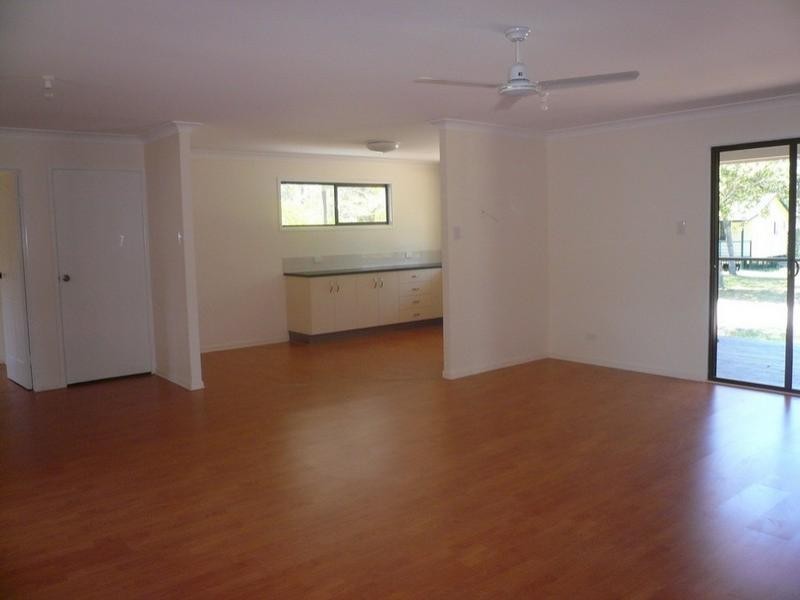 9 Sentosa Terrace, Macleay Island QLD 4184