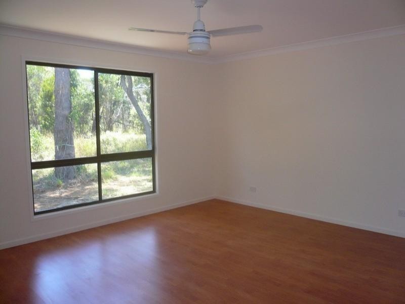 9 Sentosa Terrace, Macleay Island QLD 4184