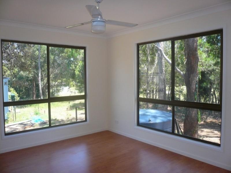 9 Sentosa Terrace, Macleay Island QLD 4184