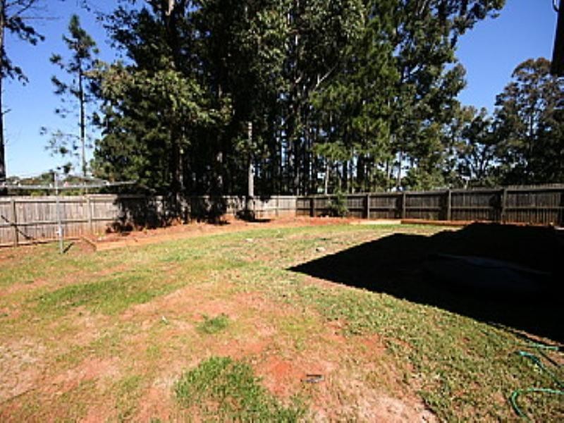 22 Cooee Crescent, Macleay Island QLD 4184