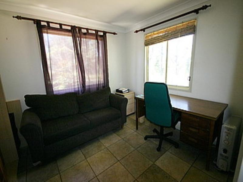 22 Cooee Crescent, Macleay Island QLD 4184