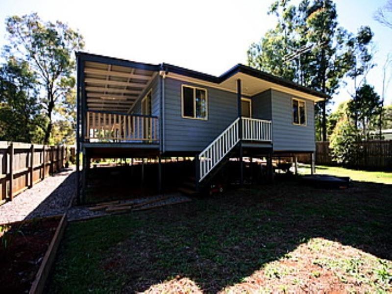 22 Cooee Crescent, Macleay Island QLD 4184