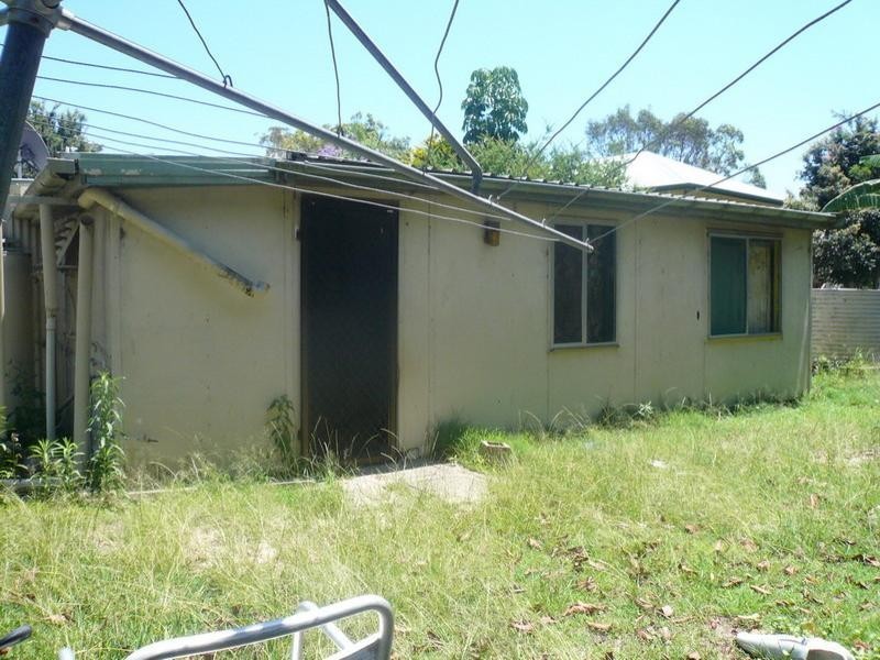 29 Charles Terrace, Macleay Island QLD 4184