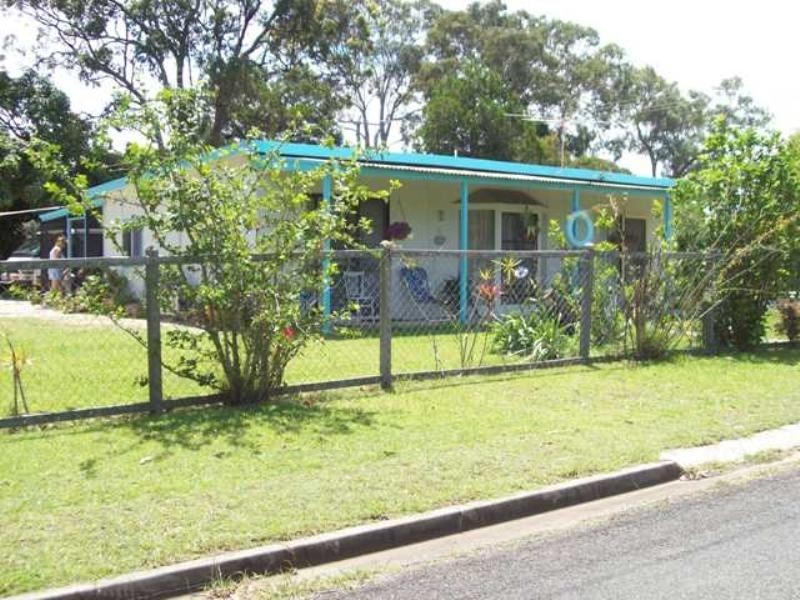 5-7 Keith Street, Macleay Island QLD 4184