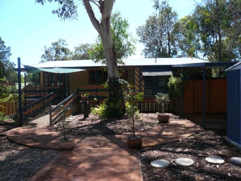 10 Kevin Street, Macleay Island QLD 4184