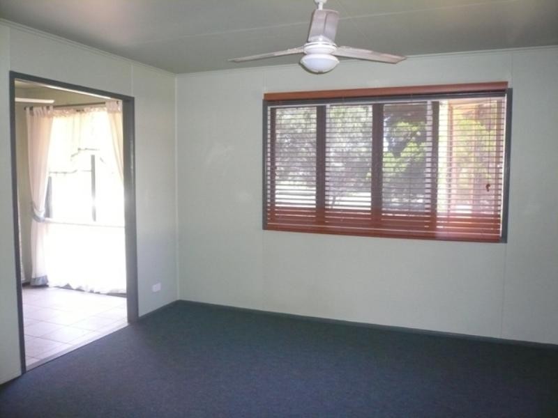 10 Kevin Street, Macleay Island QLD 4184