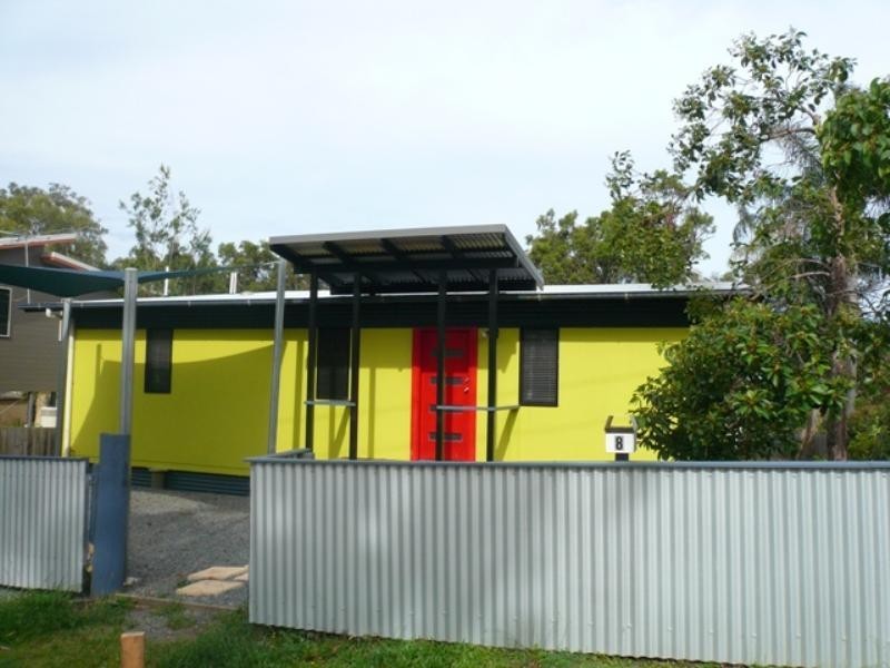 8 Ilya Street, Macleay Island QLD 4184