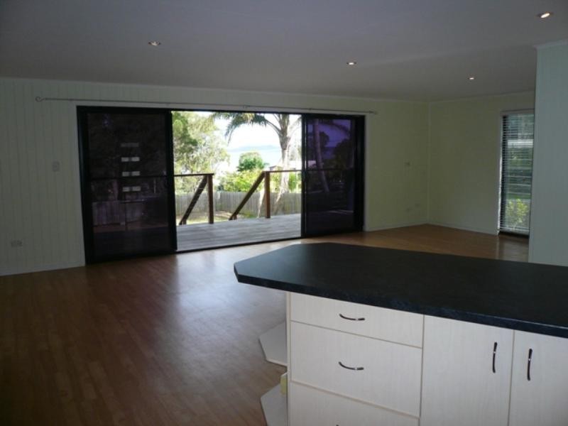 8 Ilya Street, Macleay Island QLD 4184