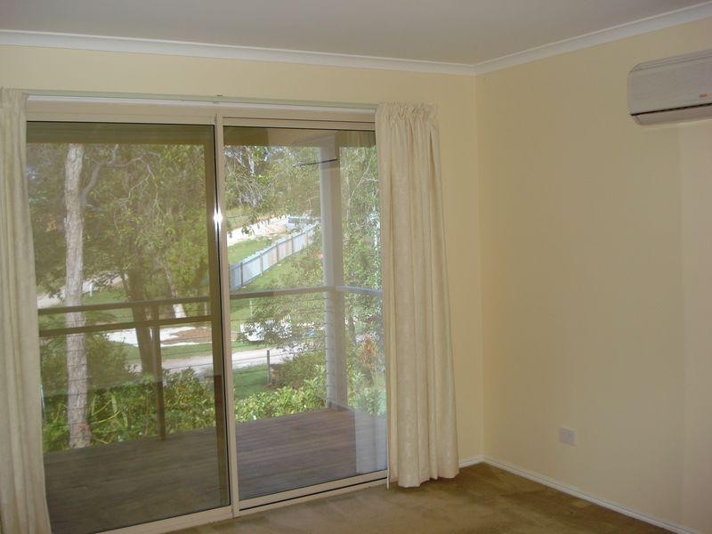 60 Perulpa Drive, Lamb Island QLD 4184