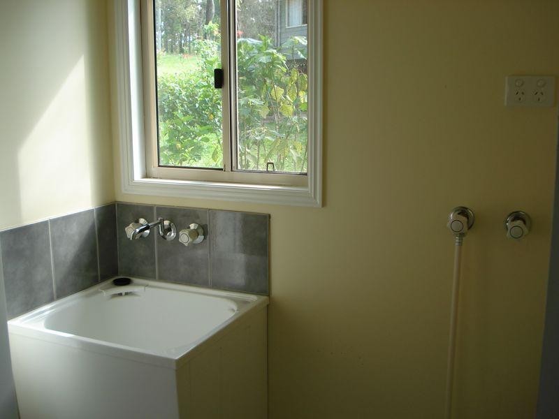 60 Perulpa Drive, Lamb Island QLD 4184