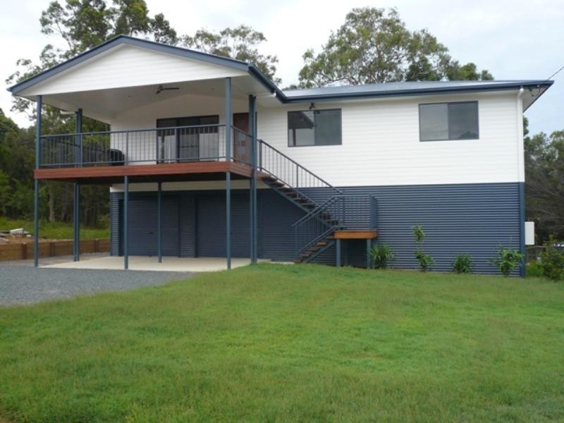 65 Eastbourne Terrace, Macleay Island QLD 4184