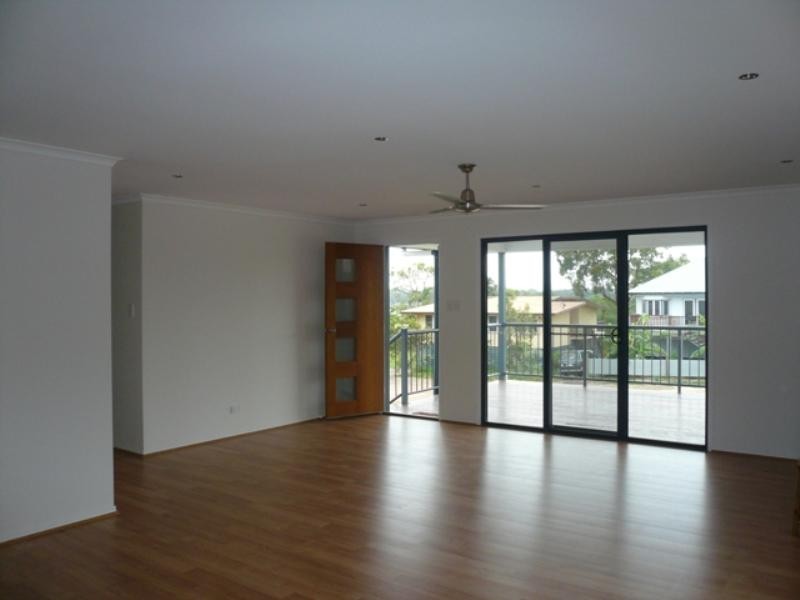 65 Eastbourne Terrace, Macleay Island QLD 4184