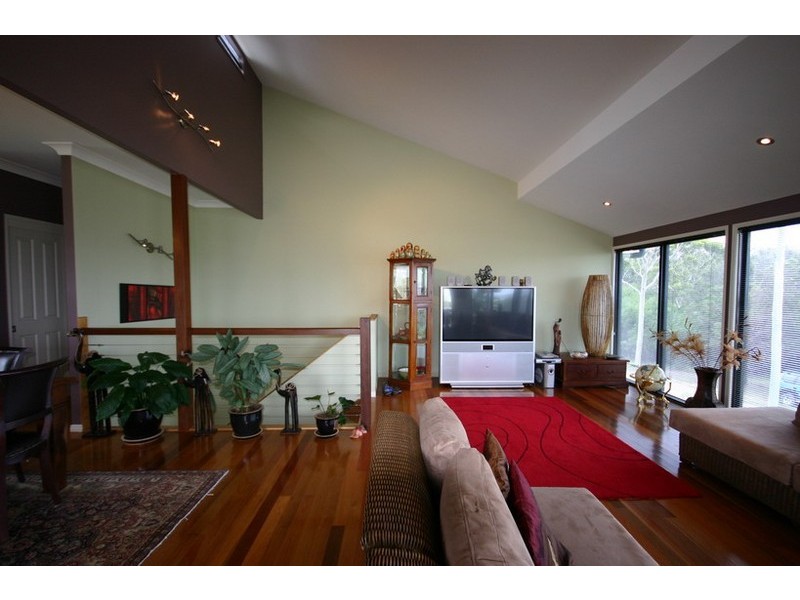 48 Barramundi Street, Macleay Island QLD 4184