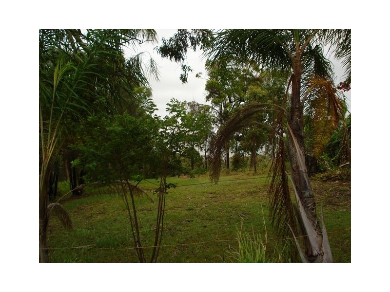 38 Goodsell Crescent, Lamb Island QLD 4184