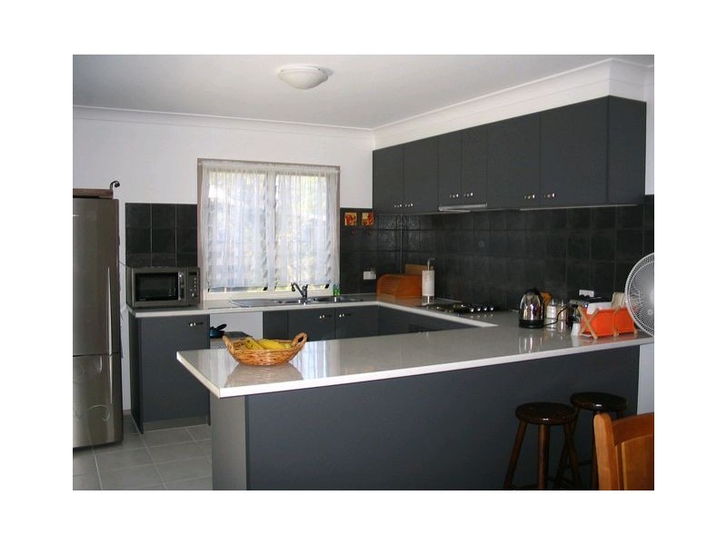 10 Ilya, Macleay Island QLD 4184