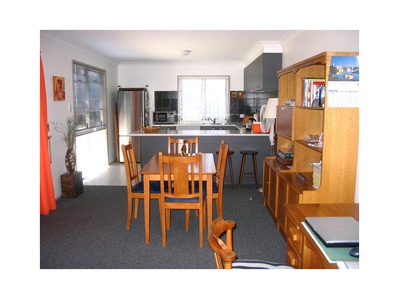10 Ilya, Macleay Island QLD 4184