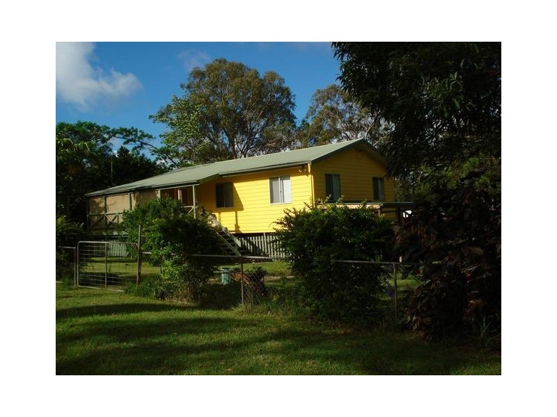 2 Boxwood Avenue, Lamb Island QLD 4184