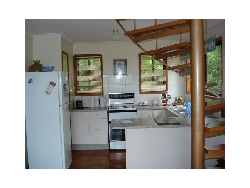 152 Treasure Island Avenue, Karragarra Island QLD 4184