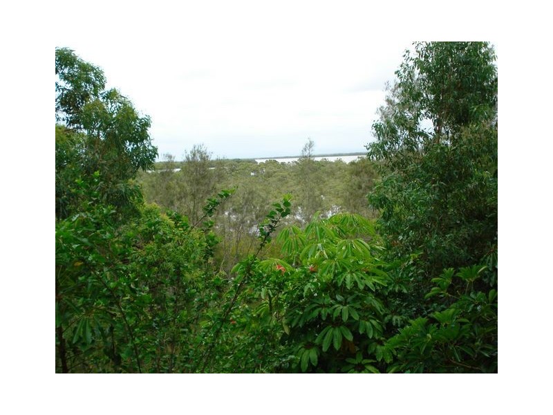 152 Treasure Island Avenue, Karragarra Island QLD 4184