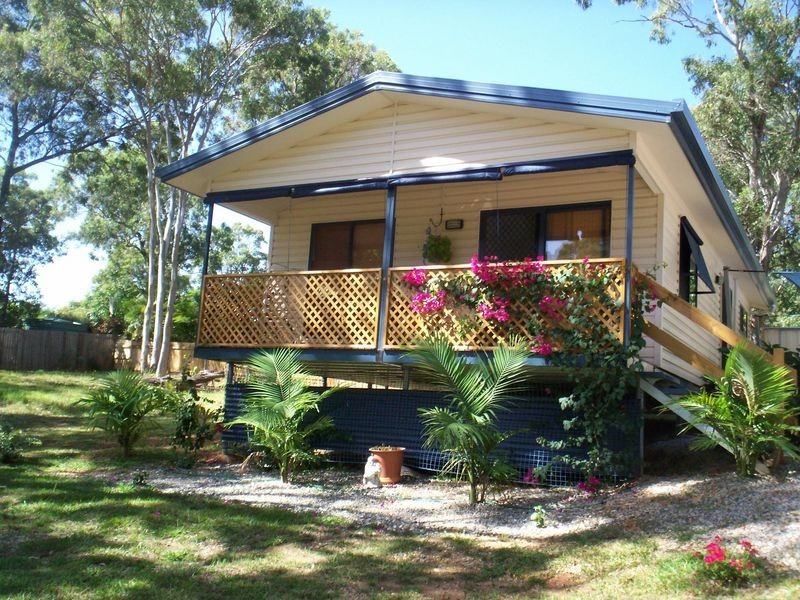 7 Lenard Street, Lamb Island QLD 4184
