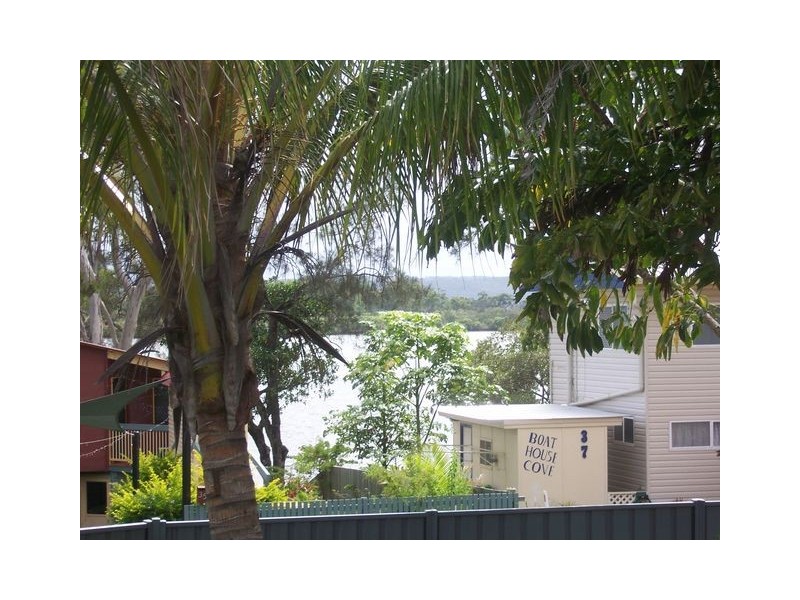 22 Jan Street, Macleay Island QLD 4184