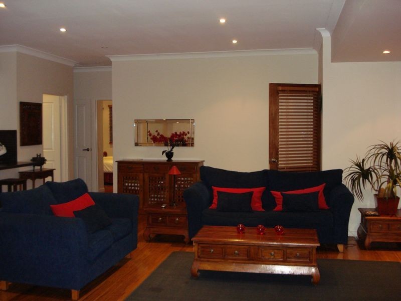 35 Tina Avenue, Lamb Island QLD 4184