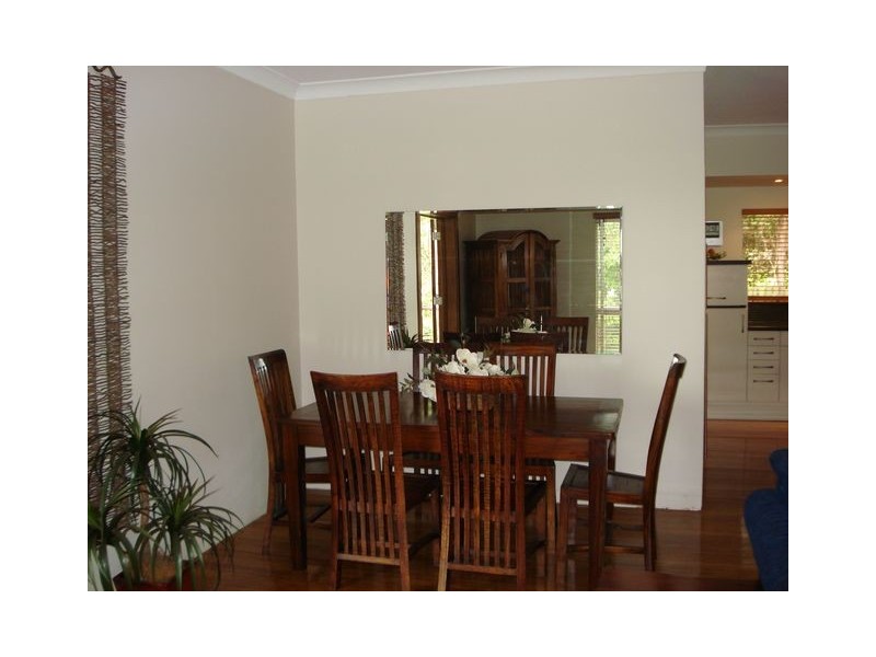 35 Tina Avenue, Lamb Island QLD 4184