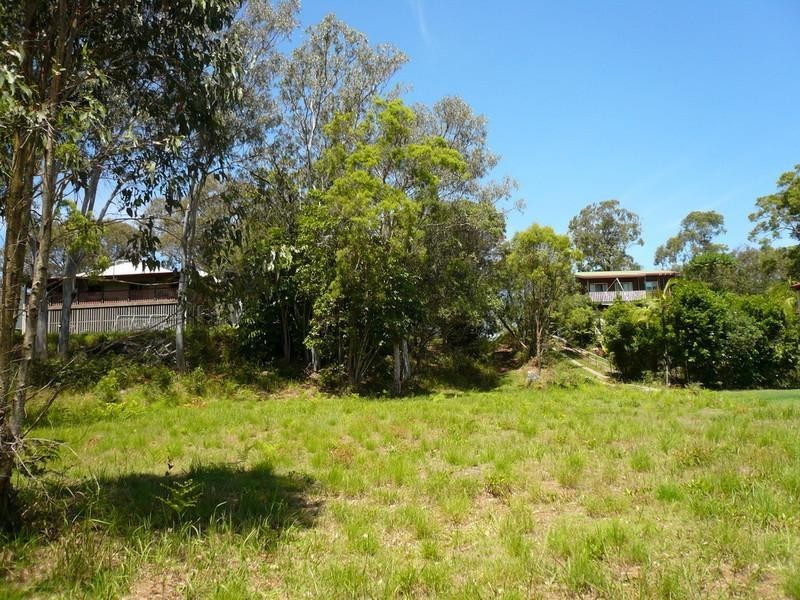 50 Charles Terrace, Macleay Island QLD 4184