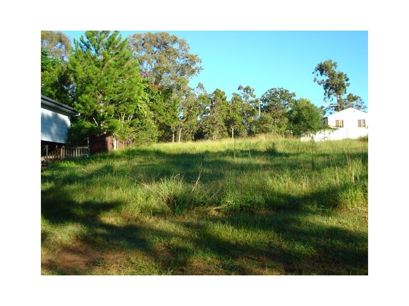 3 Nectar Street, Lamb Island QLD 4184