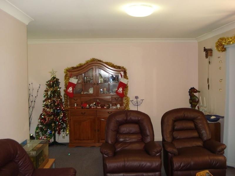 2 Michael Avenue, Lamb Island QLD 4184