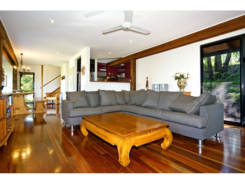 50 Coorong Street, Macleay Island QLD 4184