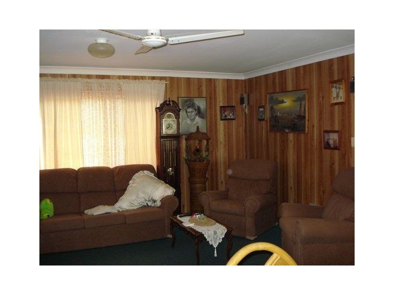 2 Belar Street, Lamb Island QLD 4184