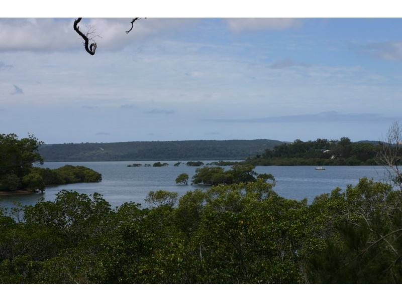 4 Keith Street, Macleay Island QLD 4184